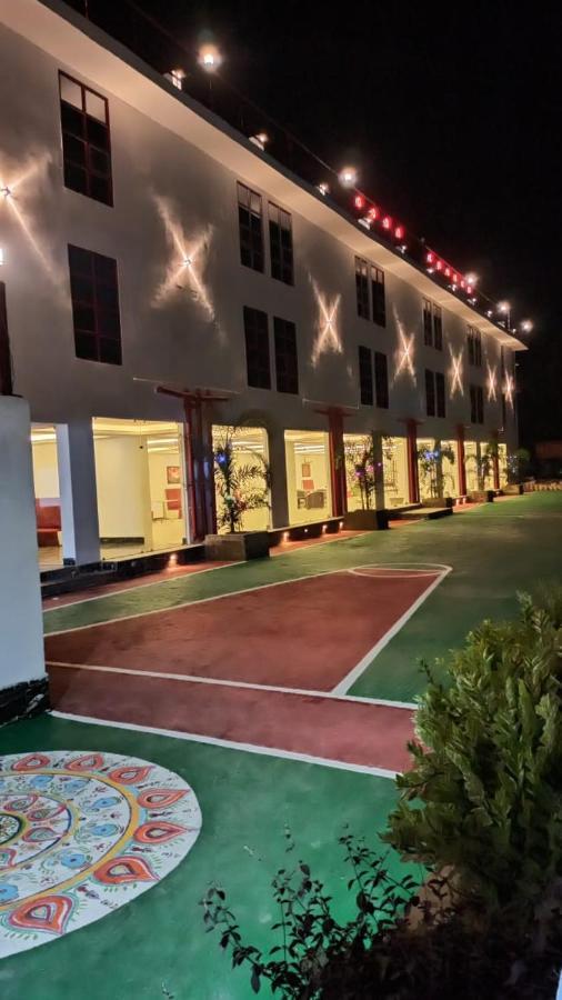 Gods County. Resort&Banquets Tarapith Extérieur photo